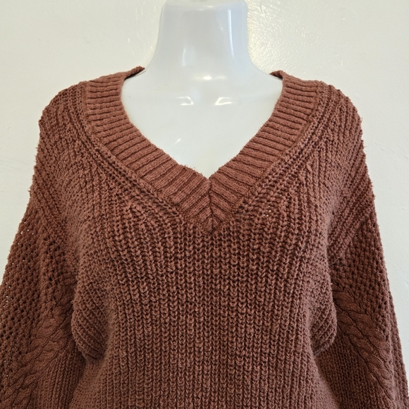 American Eagle - Rust V-Neck Hand Knit Oversized Sweater Cotton - Picture 3 of 15